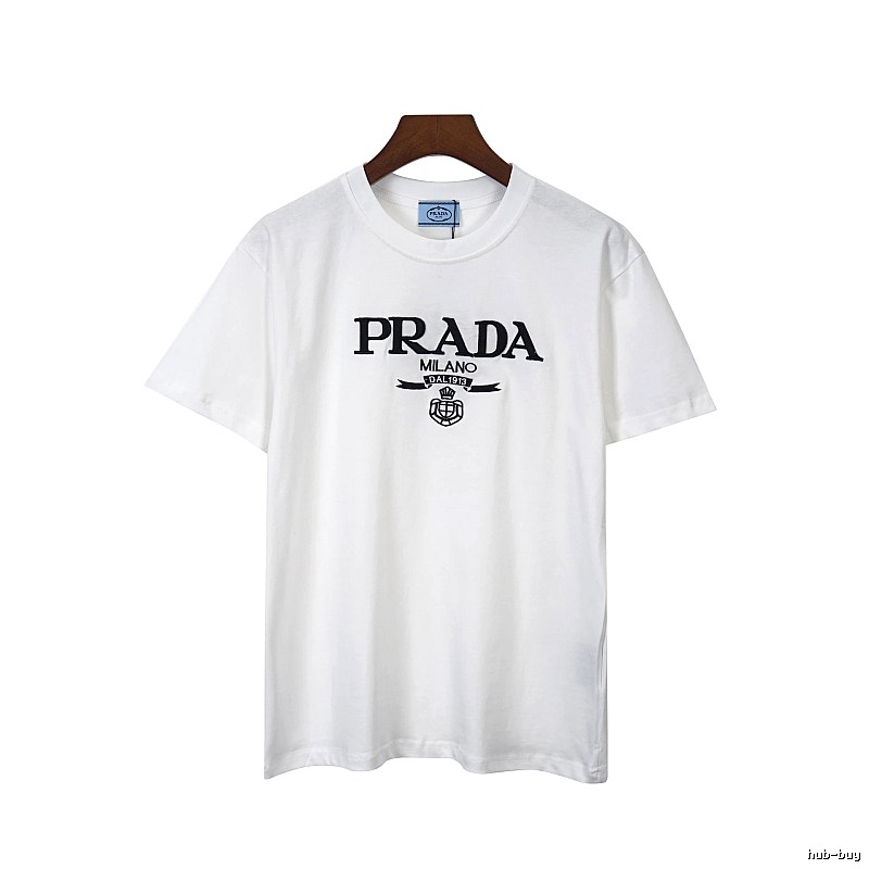 Amiri Lightweight Logo T-shirt Black Small AM for Trend Styling