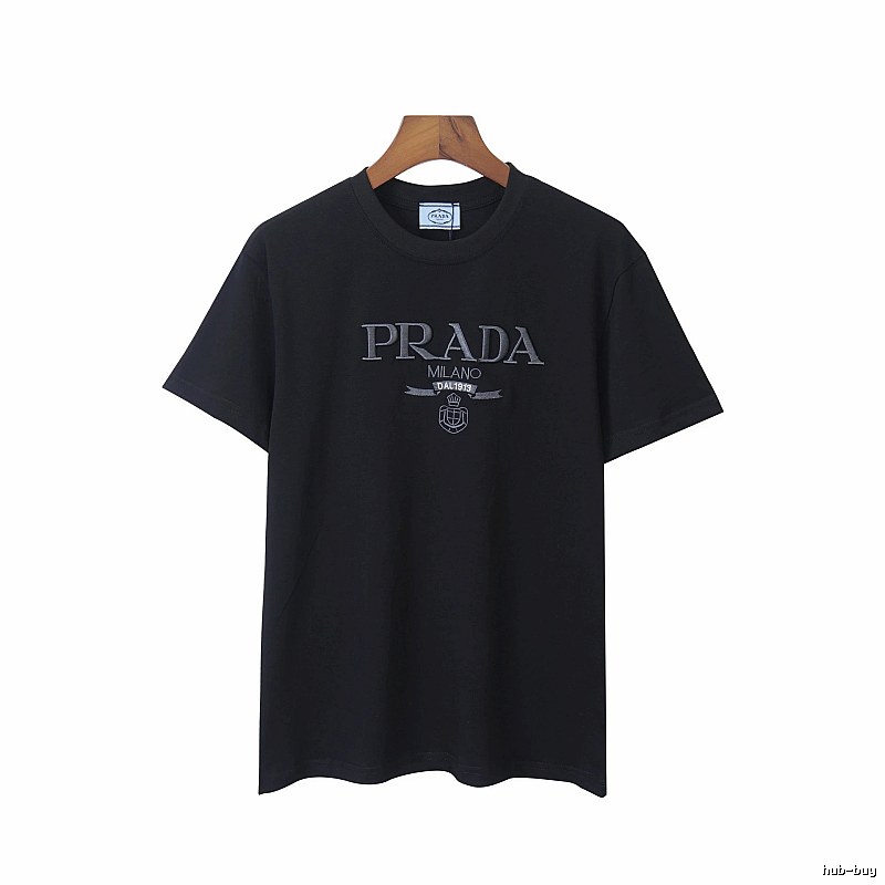 Amiri Streetwear Logo T-shirt Black Small AM with Logo Accent