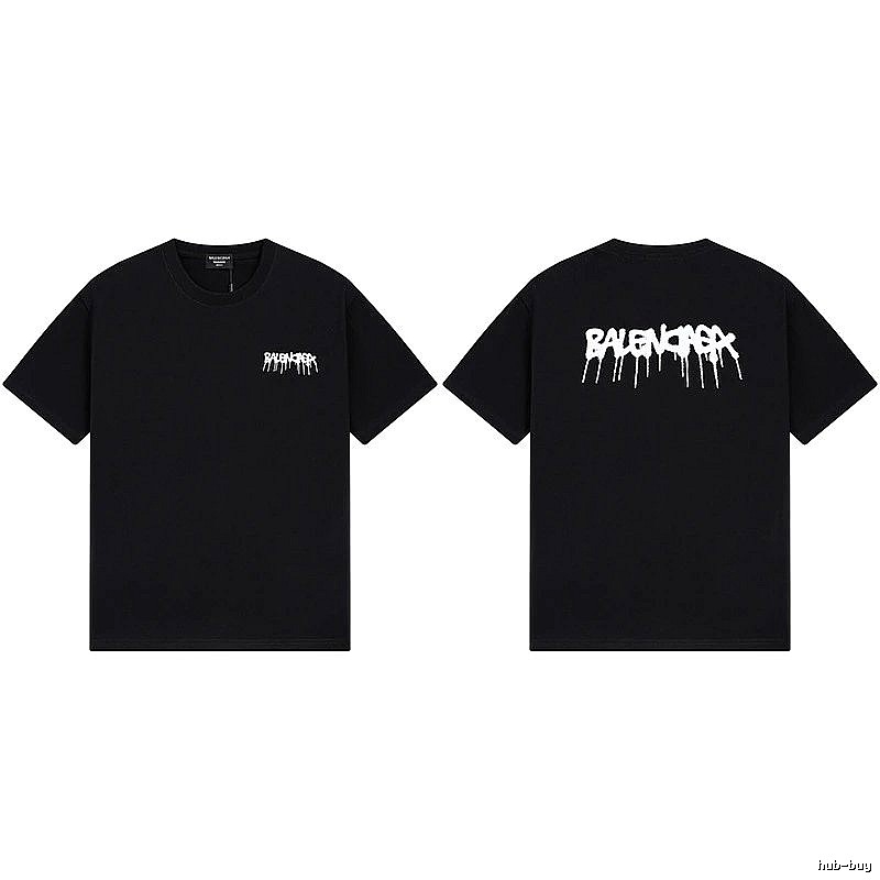 Balenciaga street-style black T-shirt