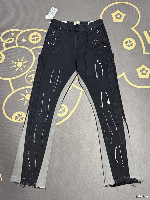 Distressed Cross Jeans in Black with cross motifs - Chrome Hearts