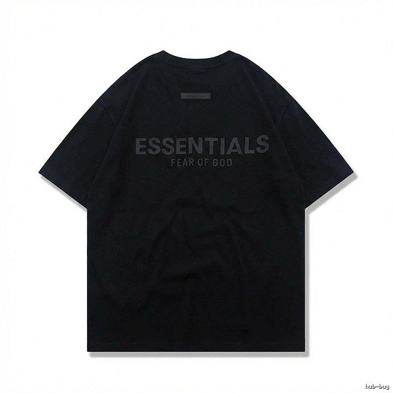ESSENTIALS minimalist style black T-shirt