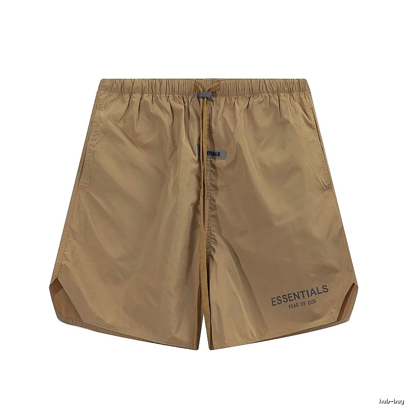ESSENTIALS minimalist style khaki shorts