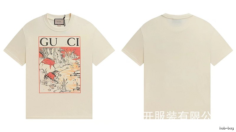 Gucci Vintage Style Illustration Print Off-white T-shirt