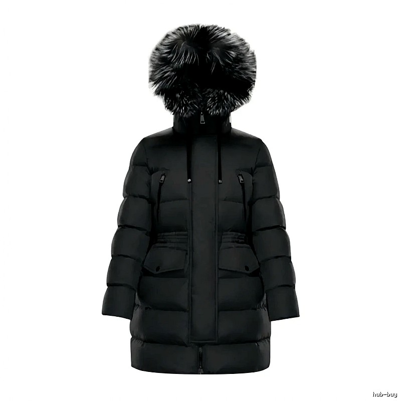 Long black down jacket of Moncler