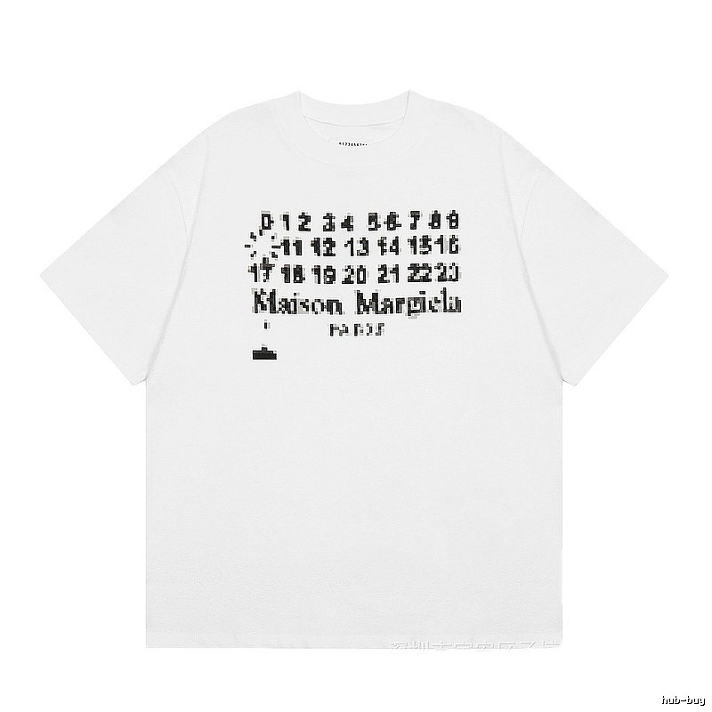 Maison Margiela Pixel Streetwear White Short-sleeve T-shirt