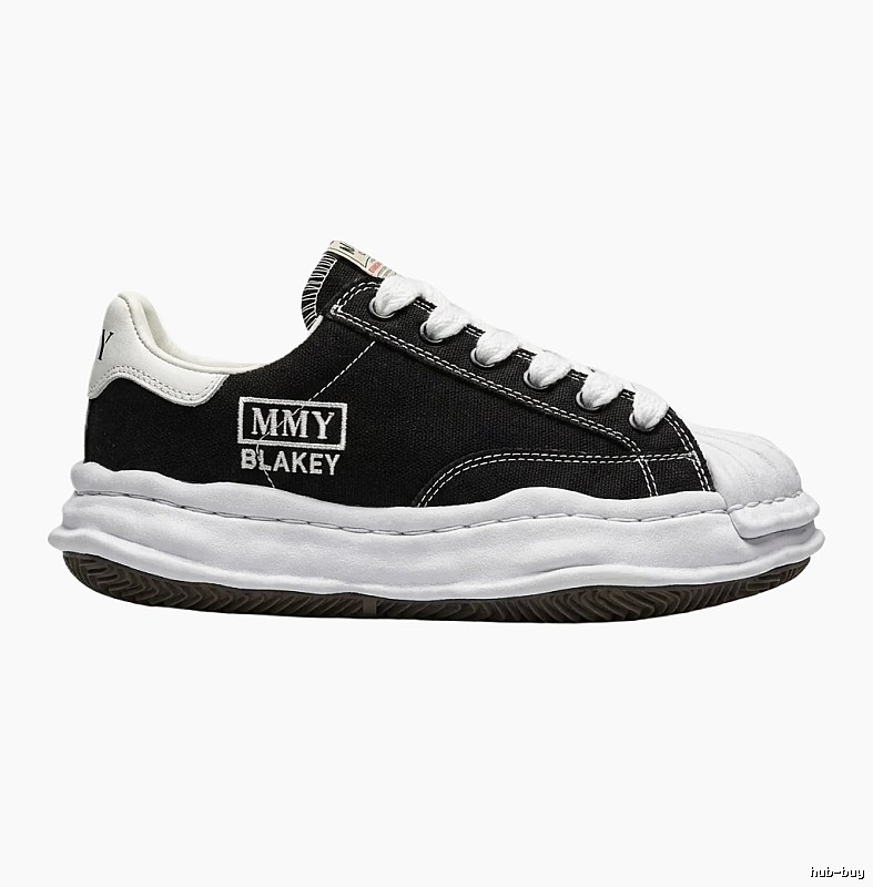 MMY BLAKEY Trendy Black and White Sneakers