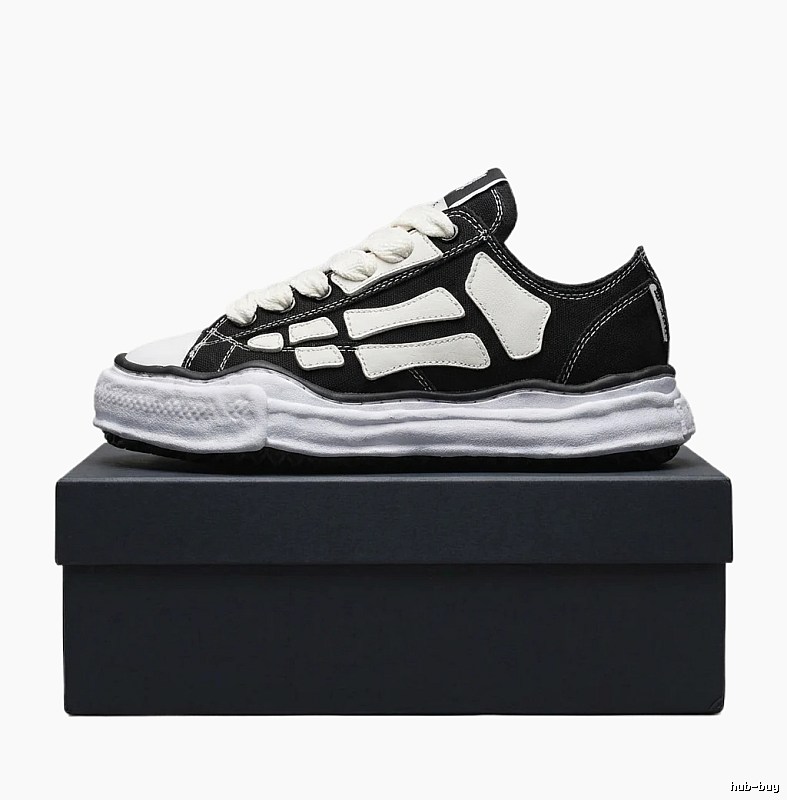 MMY Deconstructed Style Black and White Canvas Shoes