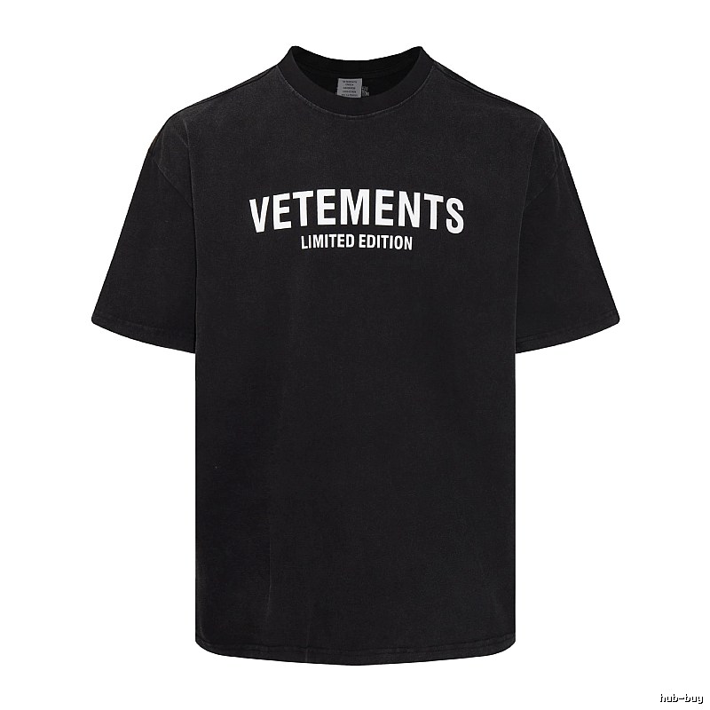 Monogram Statement graphic T-shirt Black Colorful Lucky for Layered Styling