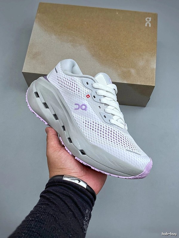 On Cloud Runners with Two-Tone Overlays in White and Lilac