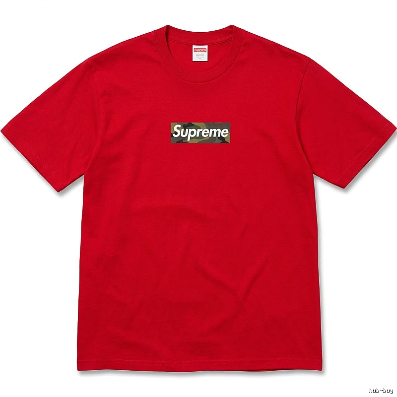 Supreme camouflage-style red T-shirt