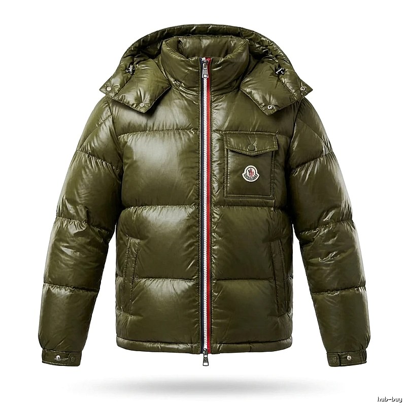 The classic style fashionable army green down jacket of Moncler